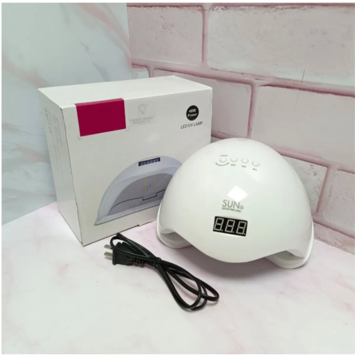 LAMPARA SECADOR DE UÑAS SUN5